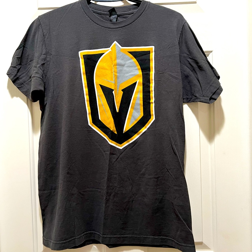 Topgolf Las Vegas Golden Knights tee shirt medium gray